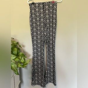 Twiks / Simons - Flare Floral Pants